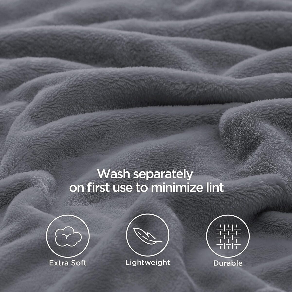 Bedsure Microfiber Fleece Lightweight Blanket Queen Size Blankets